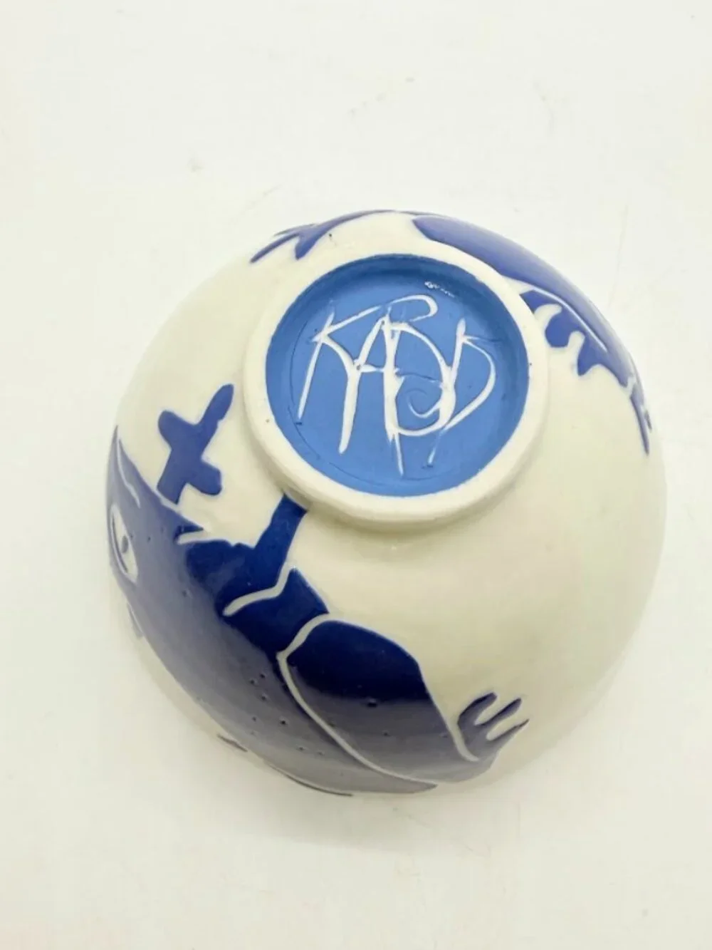 Karis Swink Barry Art Pottery Signed Blue Frog Soup Cereal Bowl Sgraffito Style
